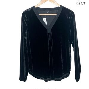 Ann Taylor Velour Velvet Top Black Womens S Long Sleeve- new with tag